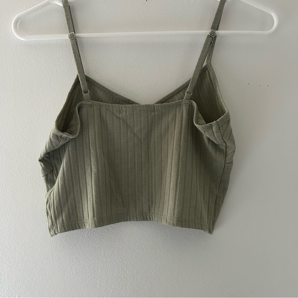 3/$20 Streetwear Society Crossover Tank Top Size Small - Picture 2 of 3